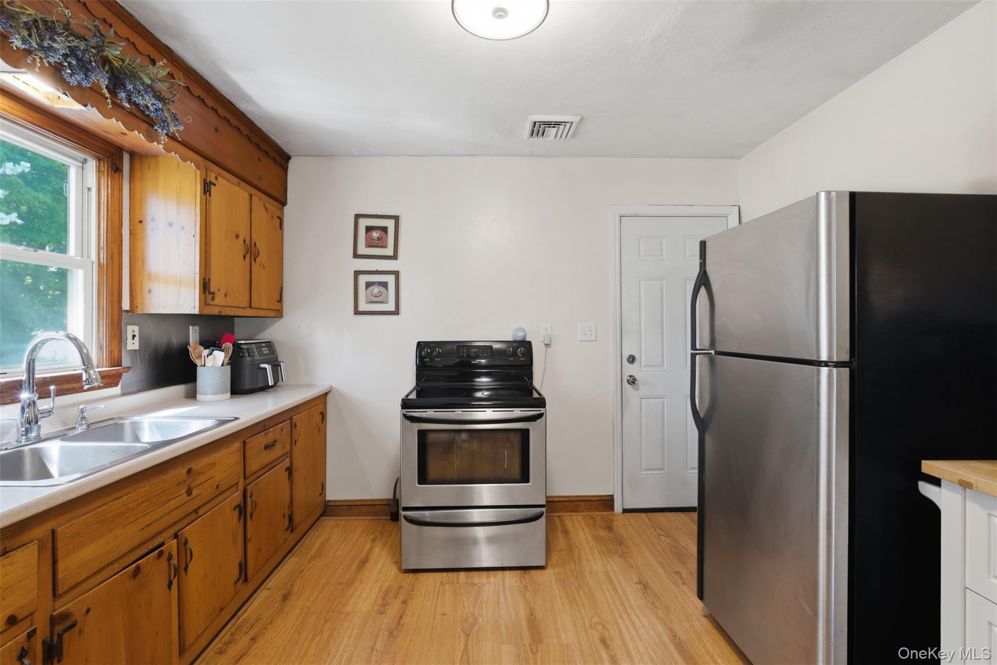 23 Stori Road Property Photo 9