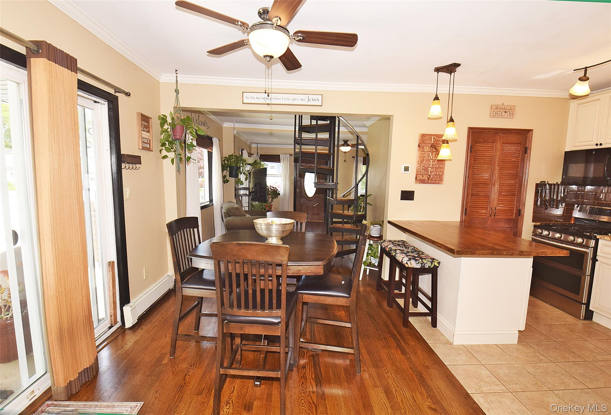 22 Salem Place Property Photo 6