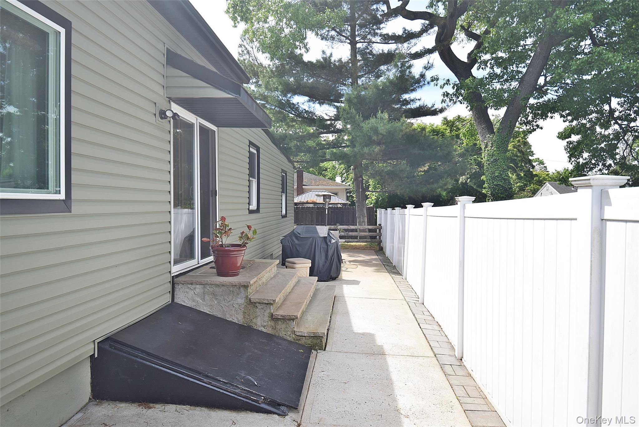 22 Salem Place Property Photo 17