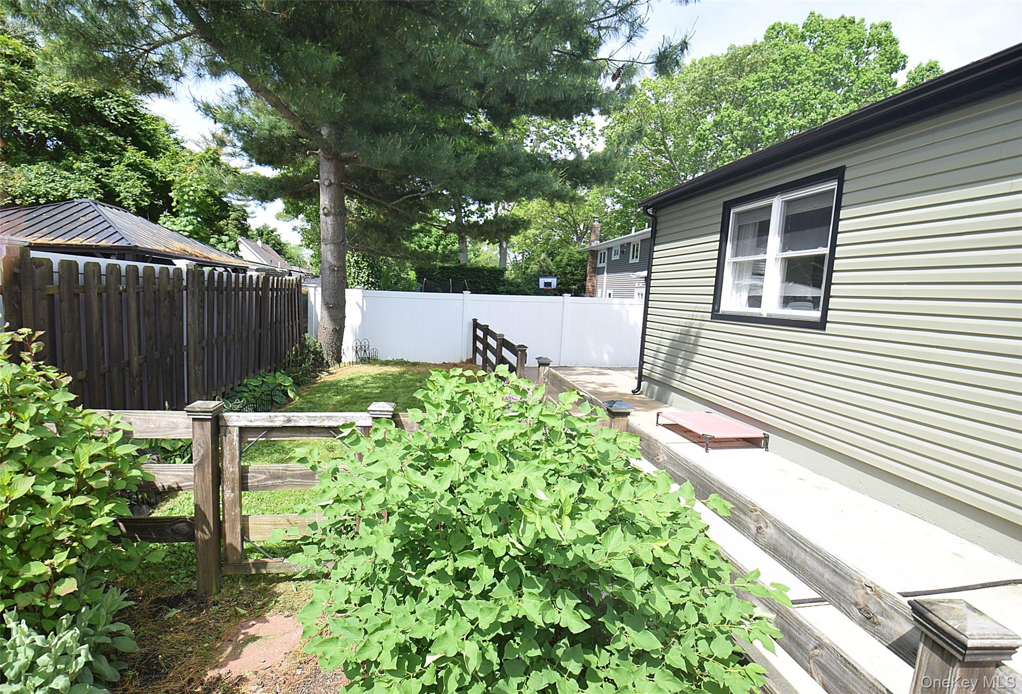22 Salem Place Property Photo 19