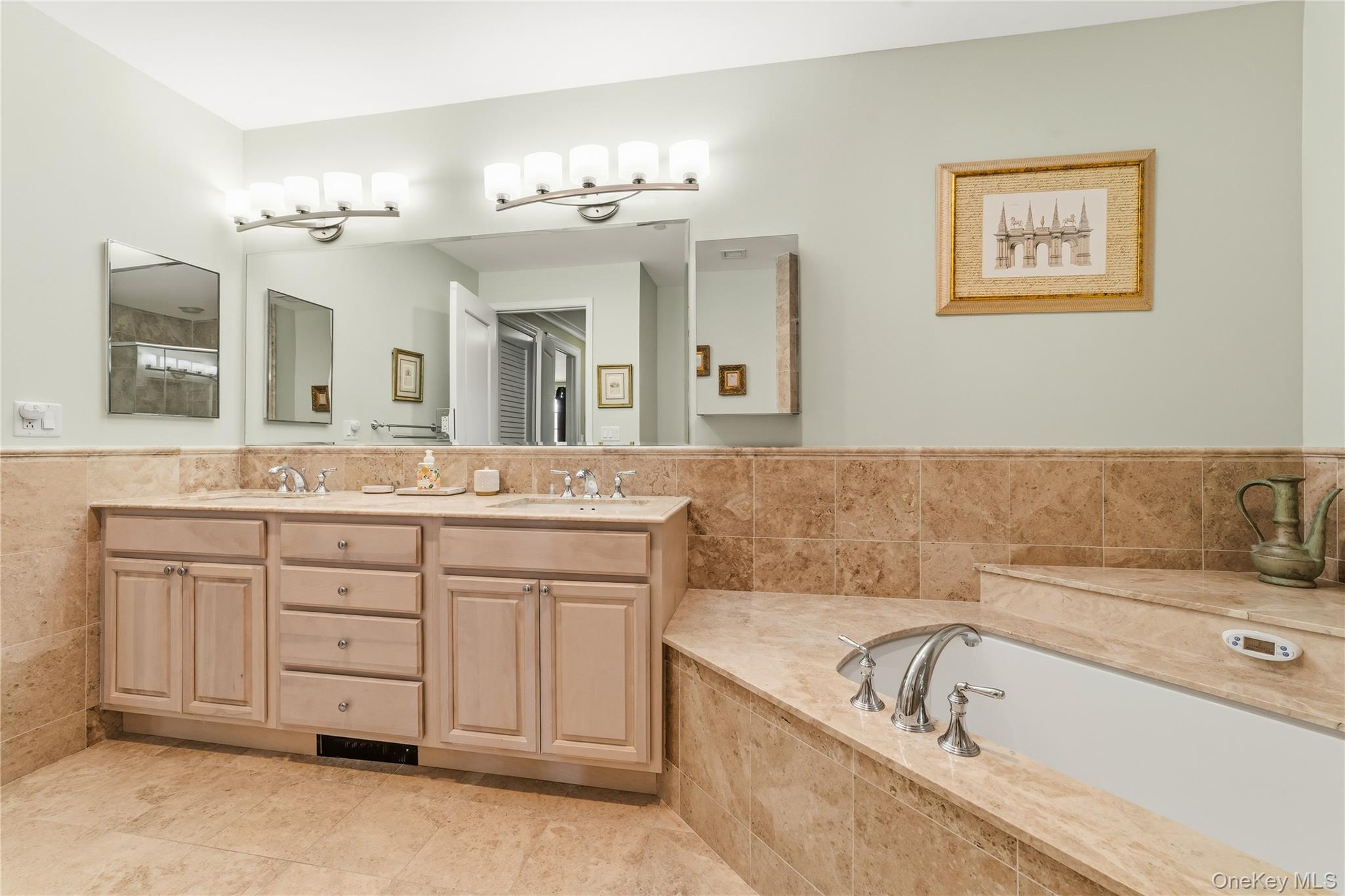 603 Trump Park 603 Property Photo 25