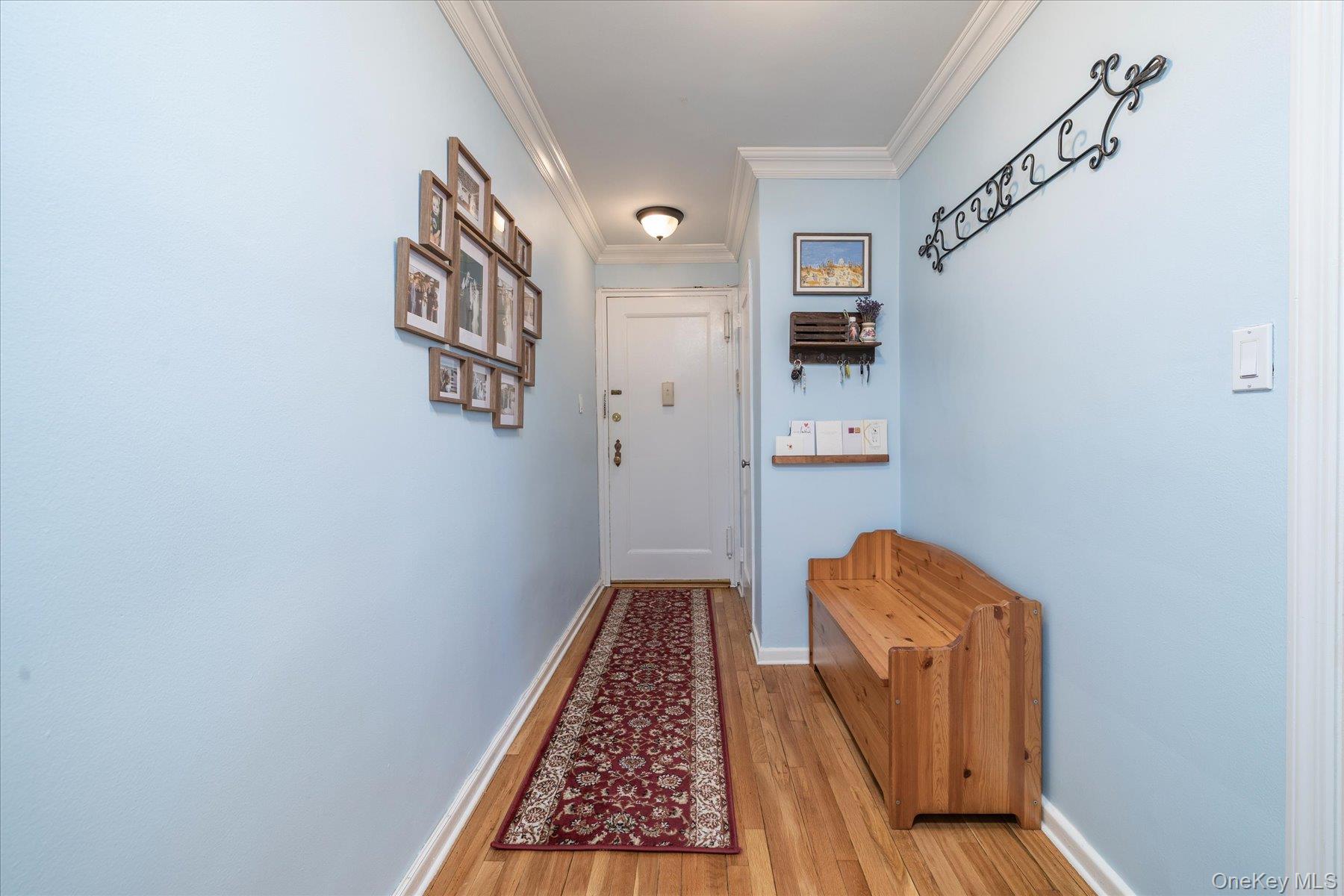 200 N Village Avenue F6 Property Photo 6