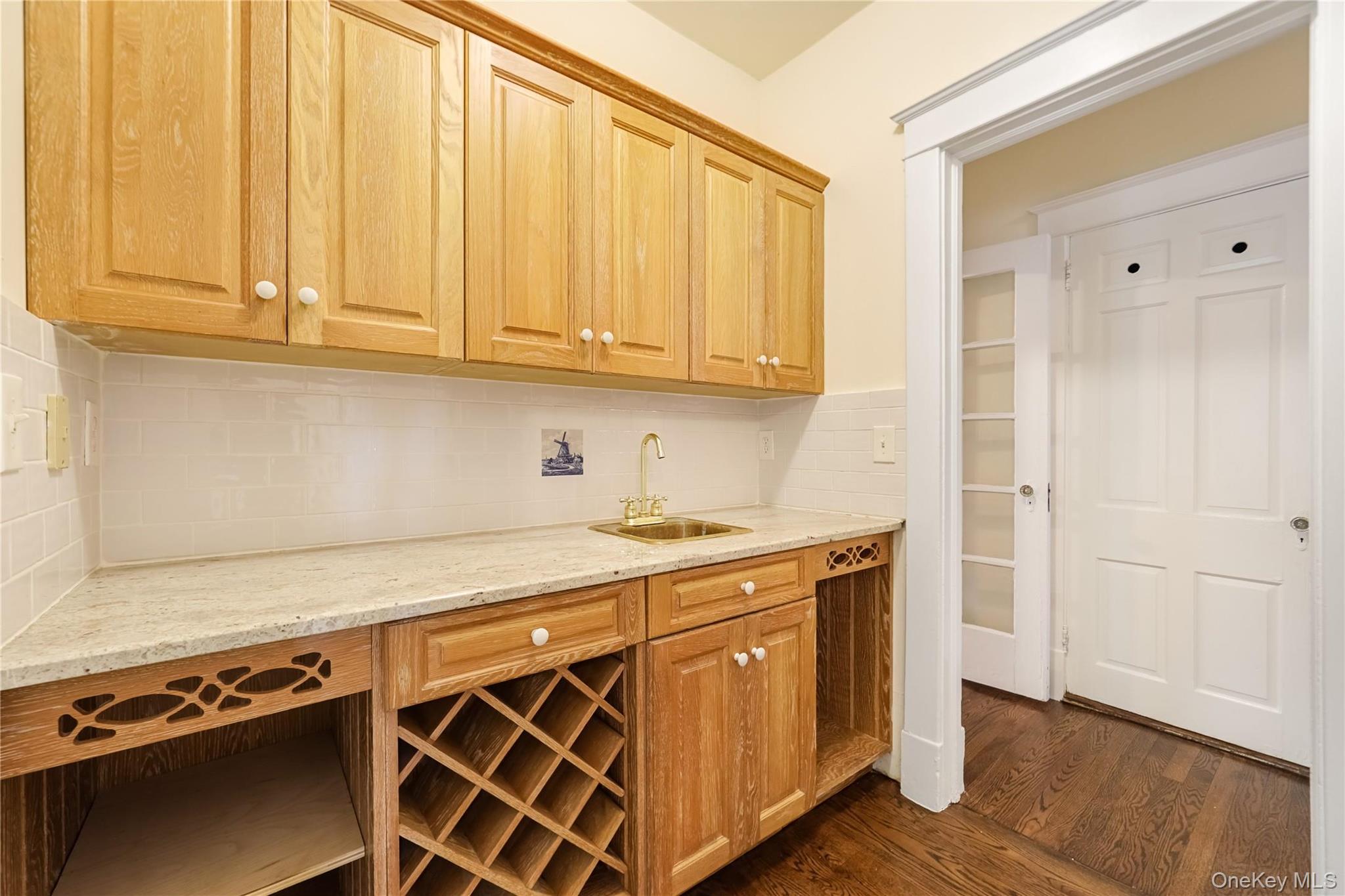 25 Whittier Road Property Photo 15