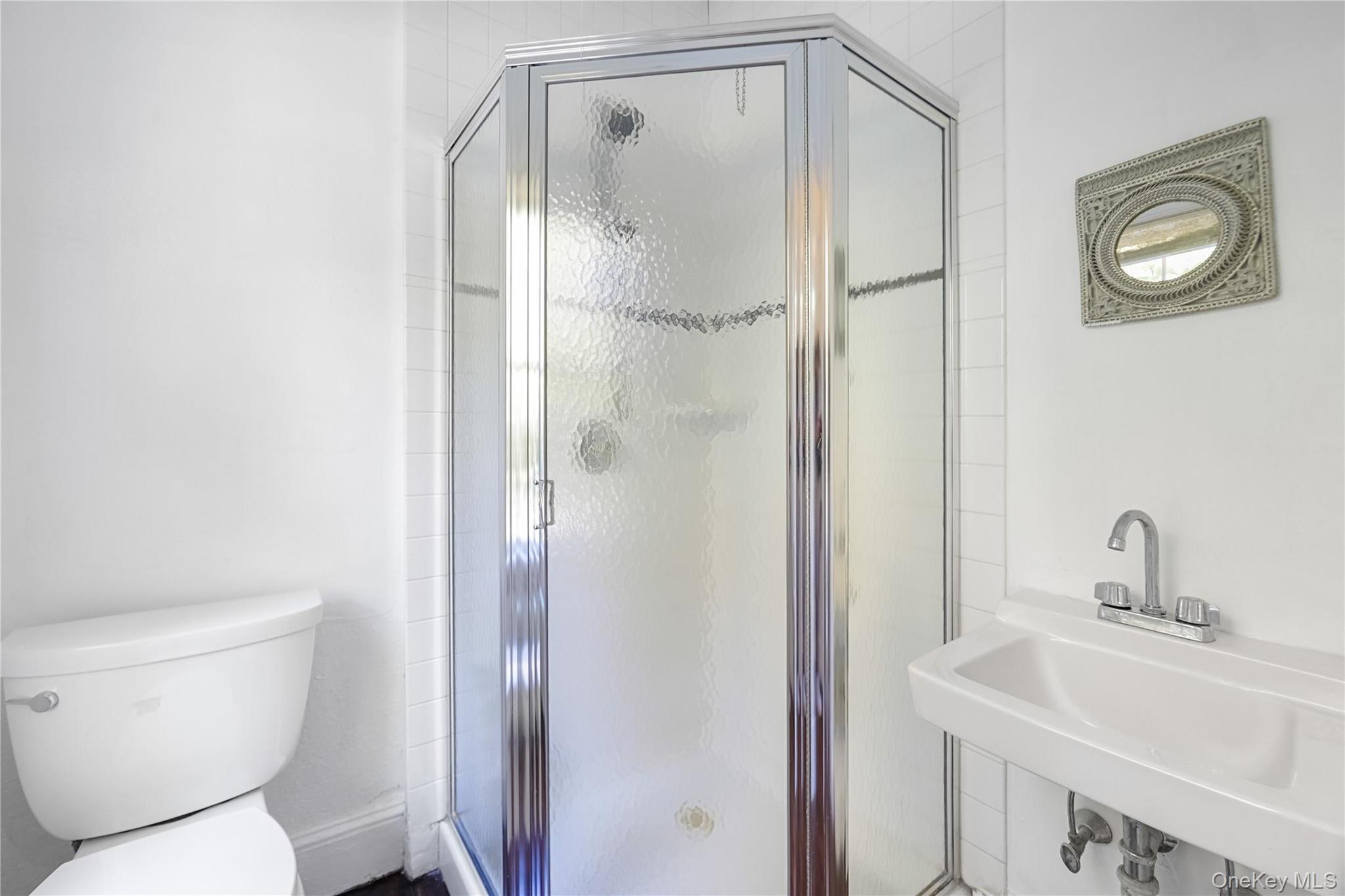 25 Whittier Road Property Photo 17