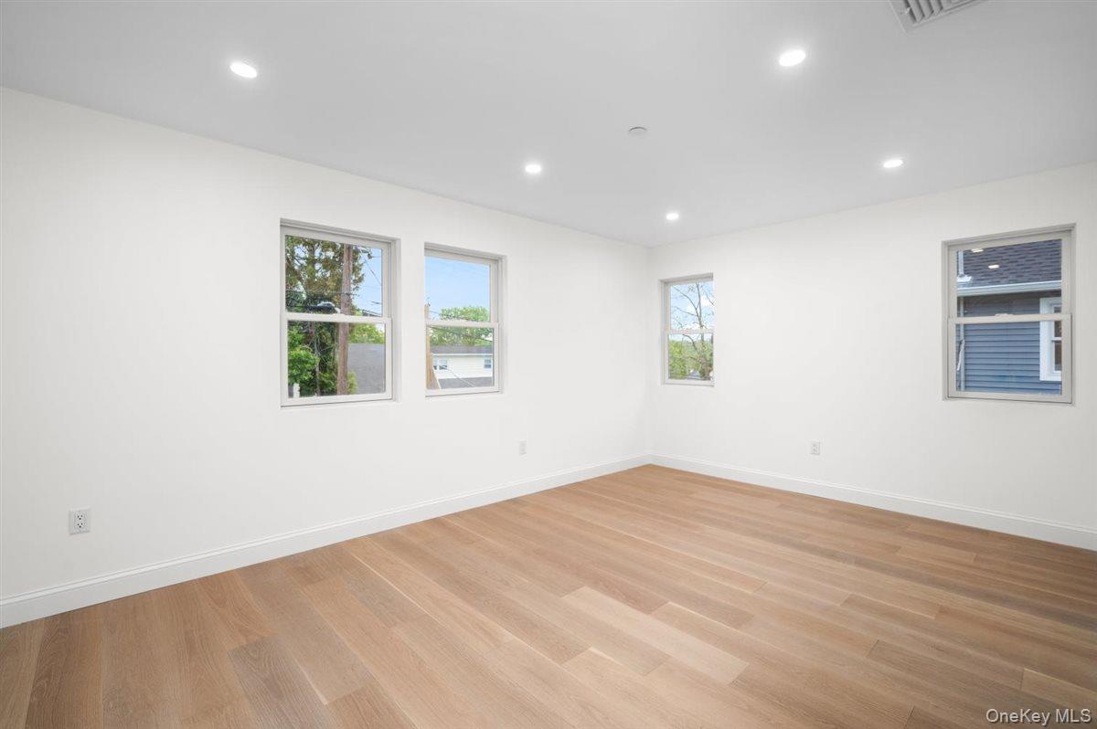 215 Prospect Avenue Property Photo 15