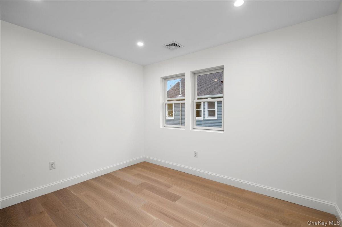 215 Prospect Avenue Property Photo 21
