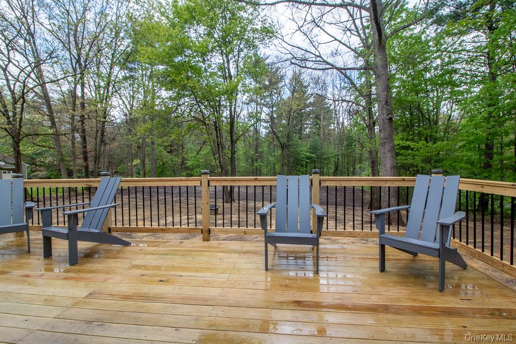 31 Marion Avenue Property Photo 27