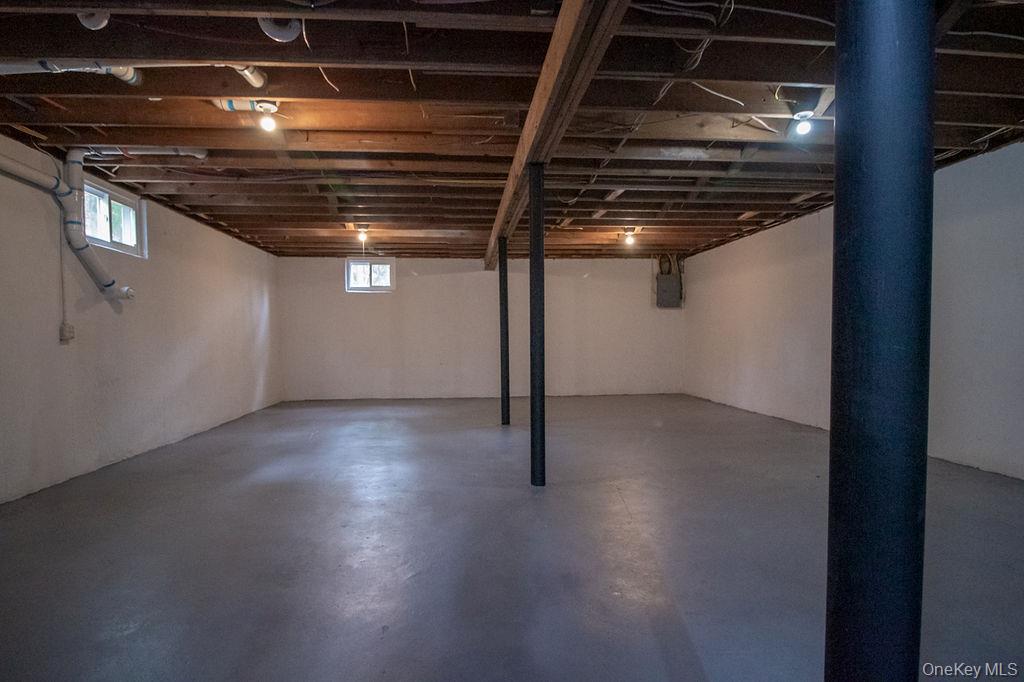 31 Marion Avenue Property Photo 46
