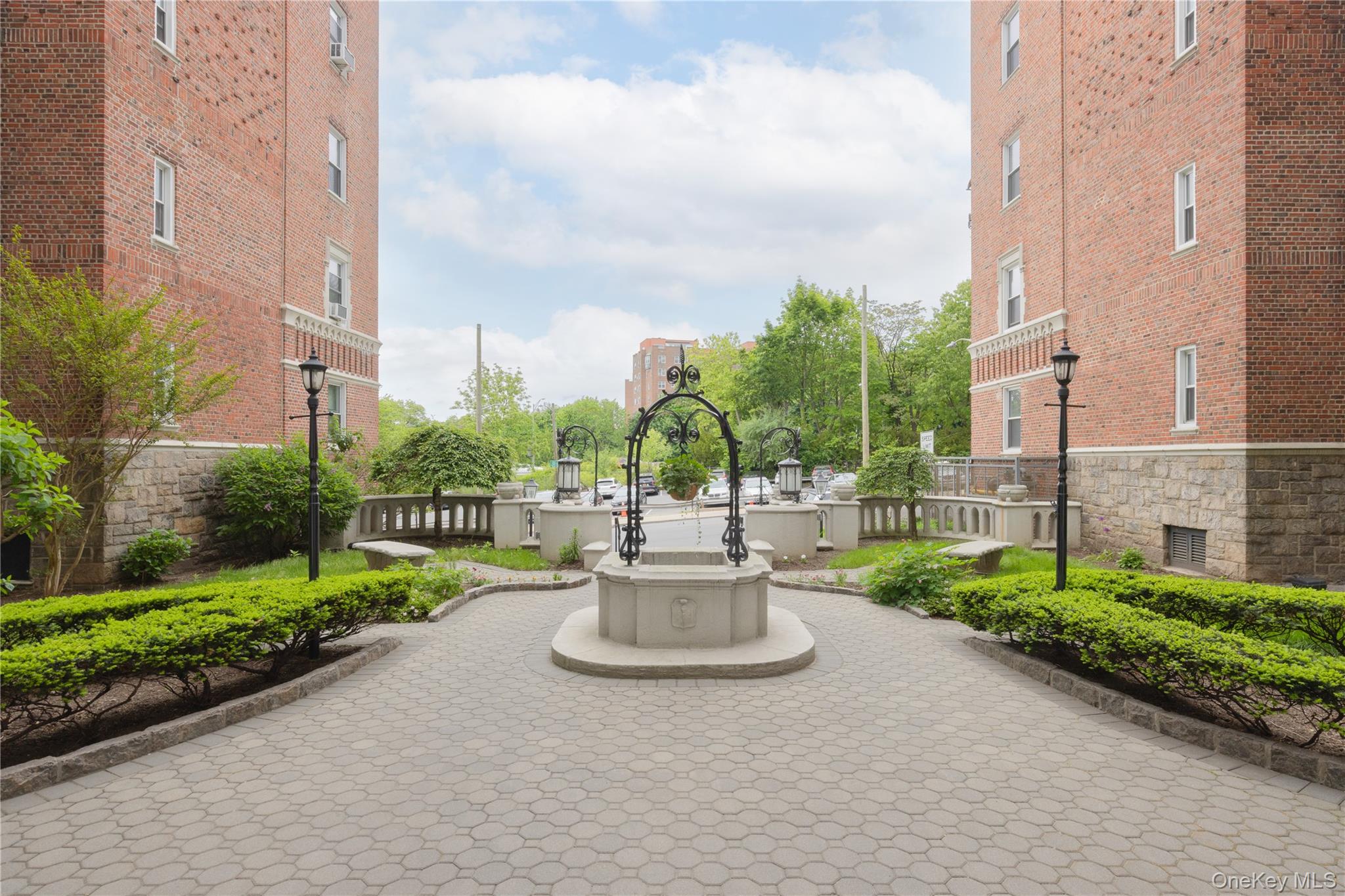 60 W Broad Street 1g Property Photo 23