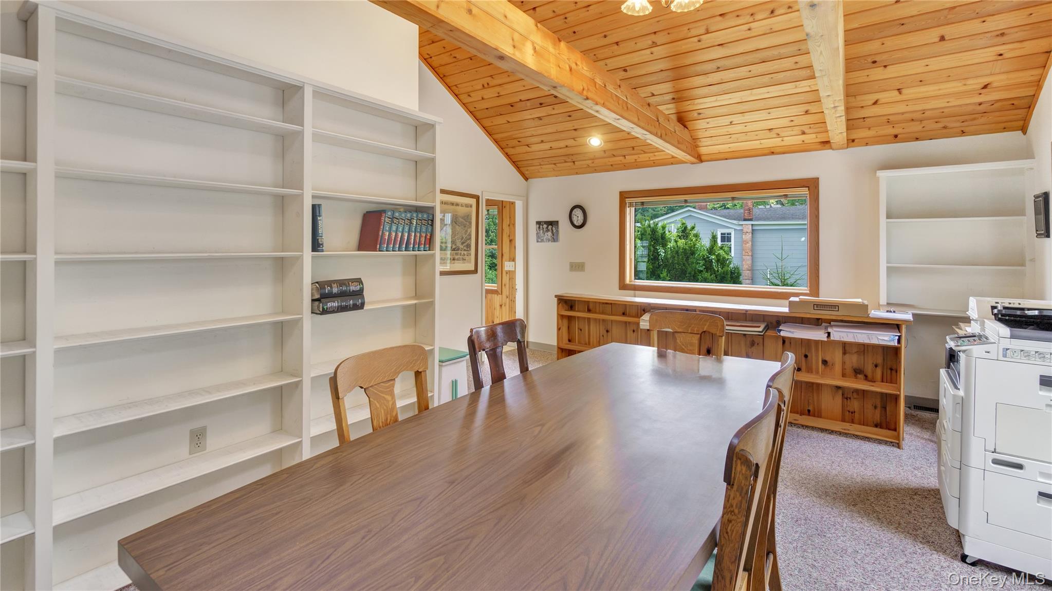 616 Roanoke Avenue Property Photo 8