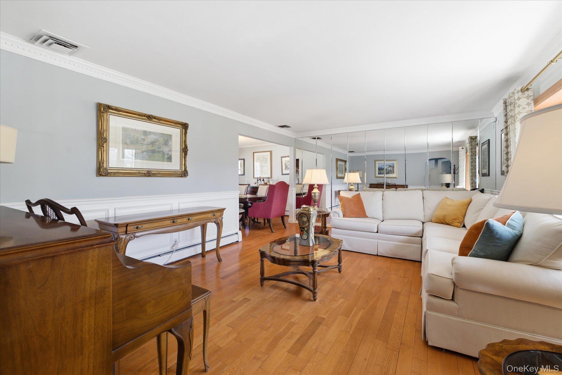 708 Lorentz Street Property Photo 4