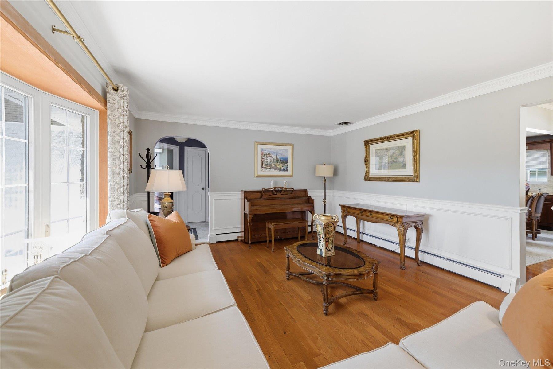 708 Lorentz Street Property Photo 5