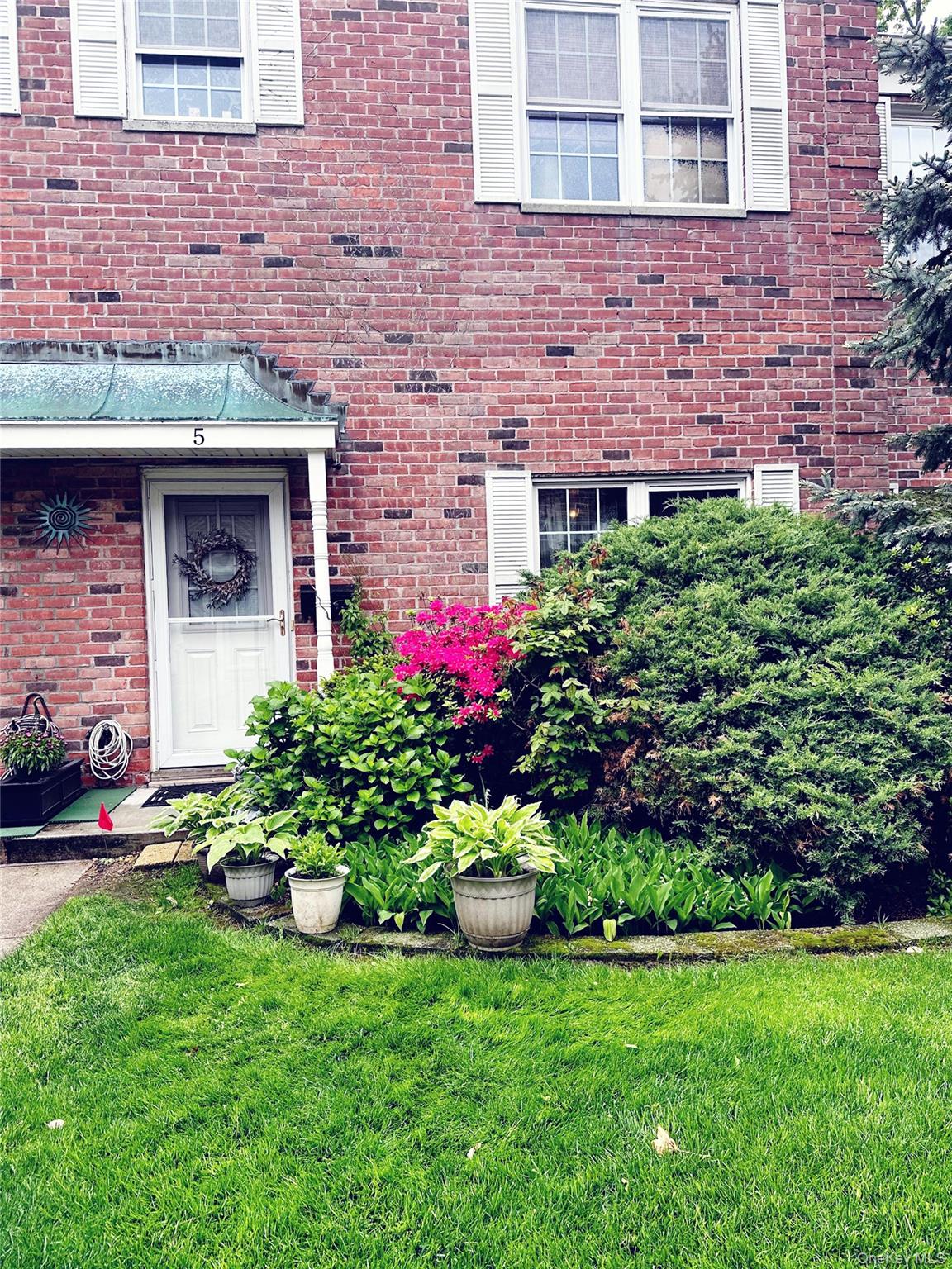 930 Merrick Rd 5 Property Photo 1