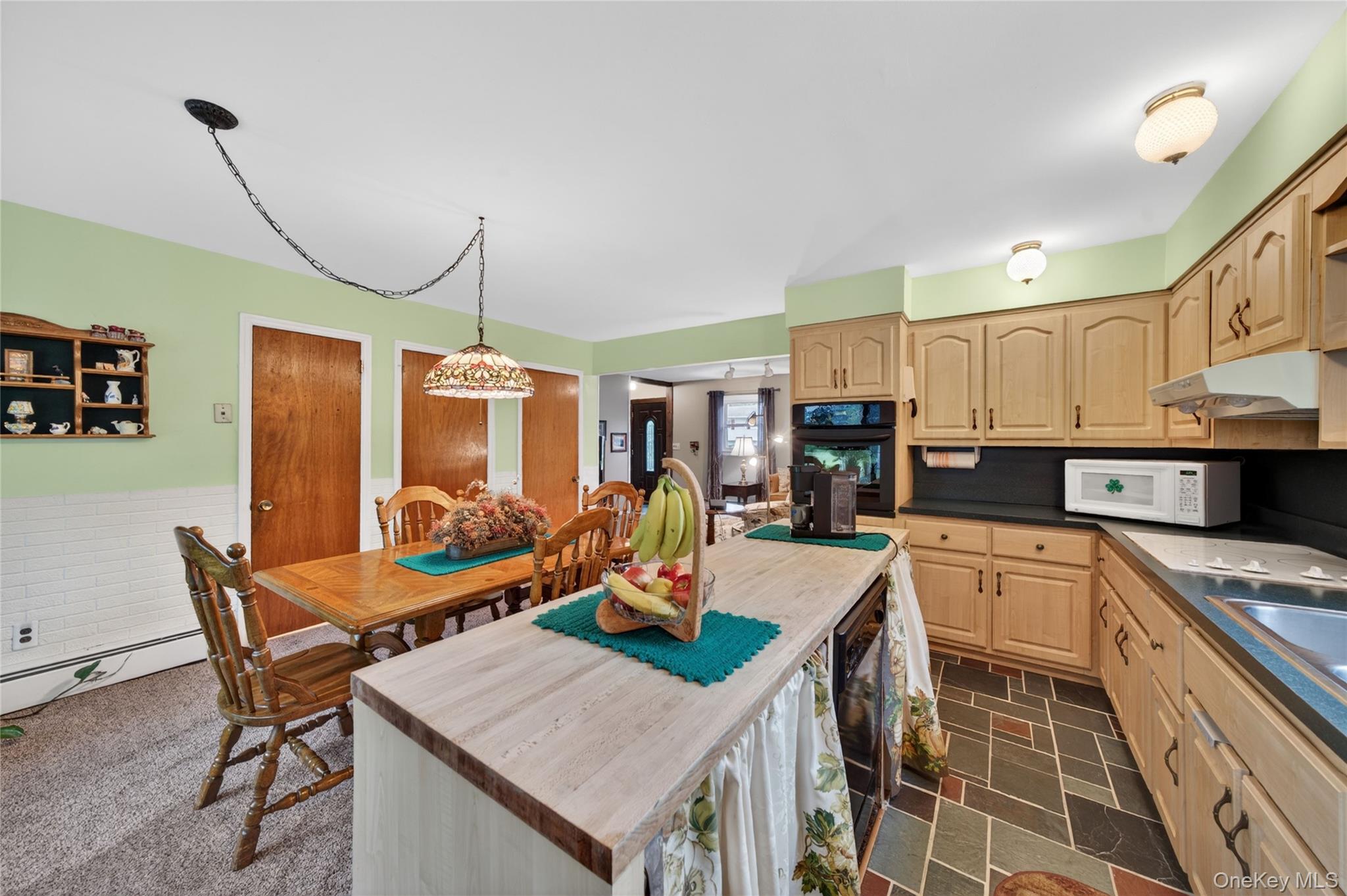 364 Lake Shore Drive Property Photo 15