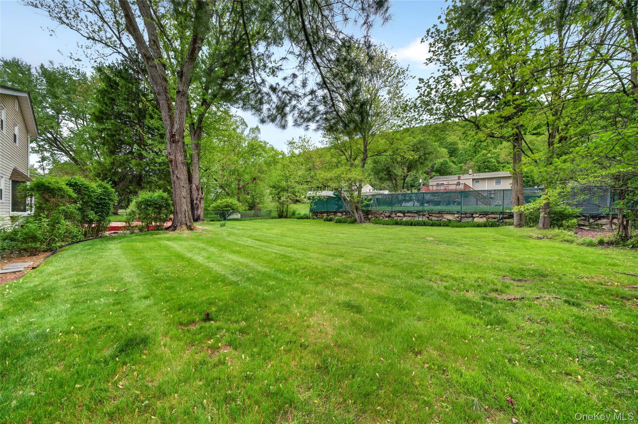 364 Lake Shore Drive Property Photo 37