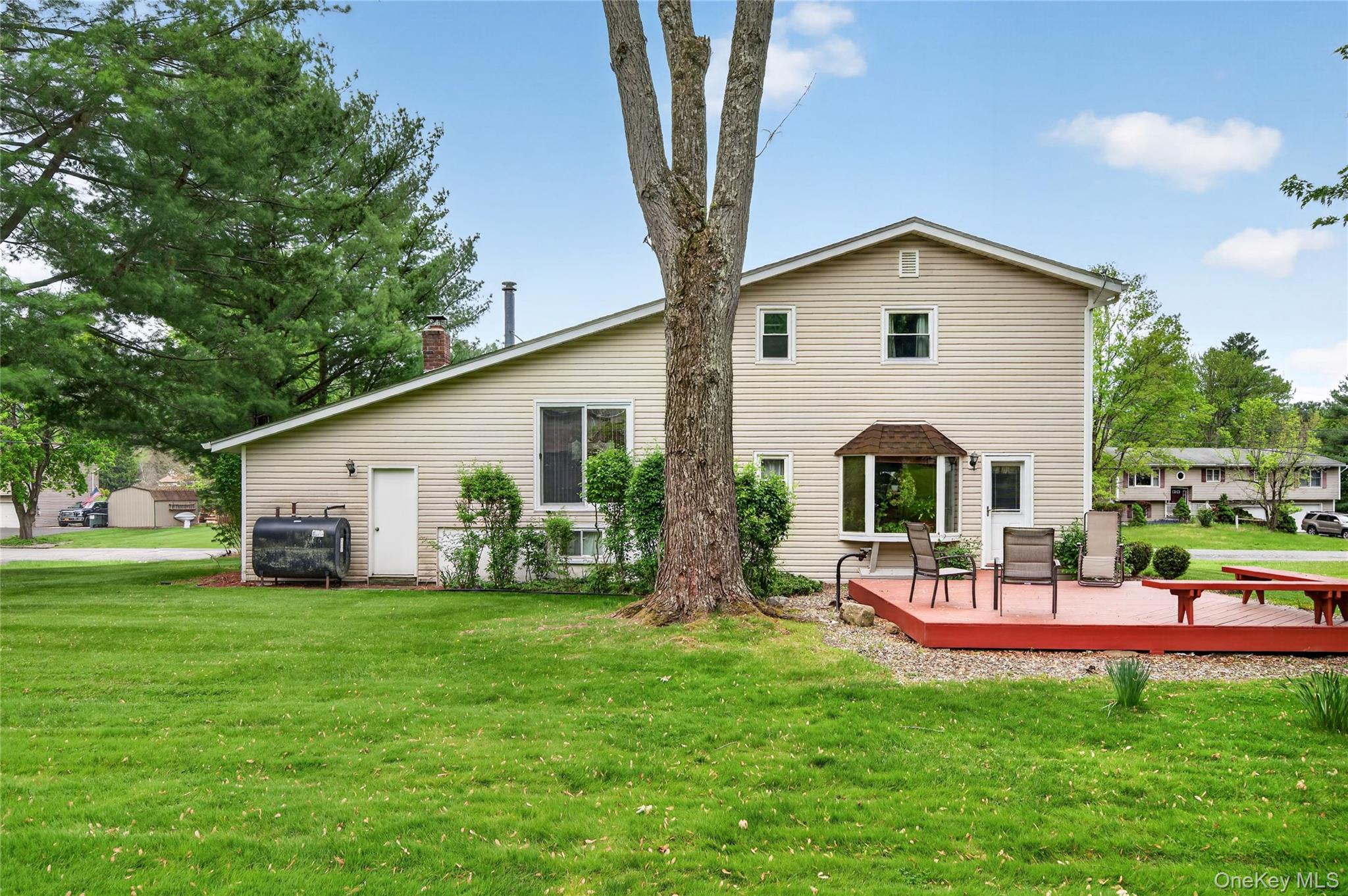 364 Lake Shore Drive Property Photo 40
