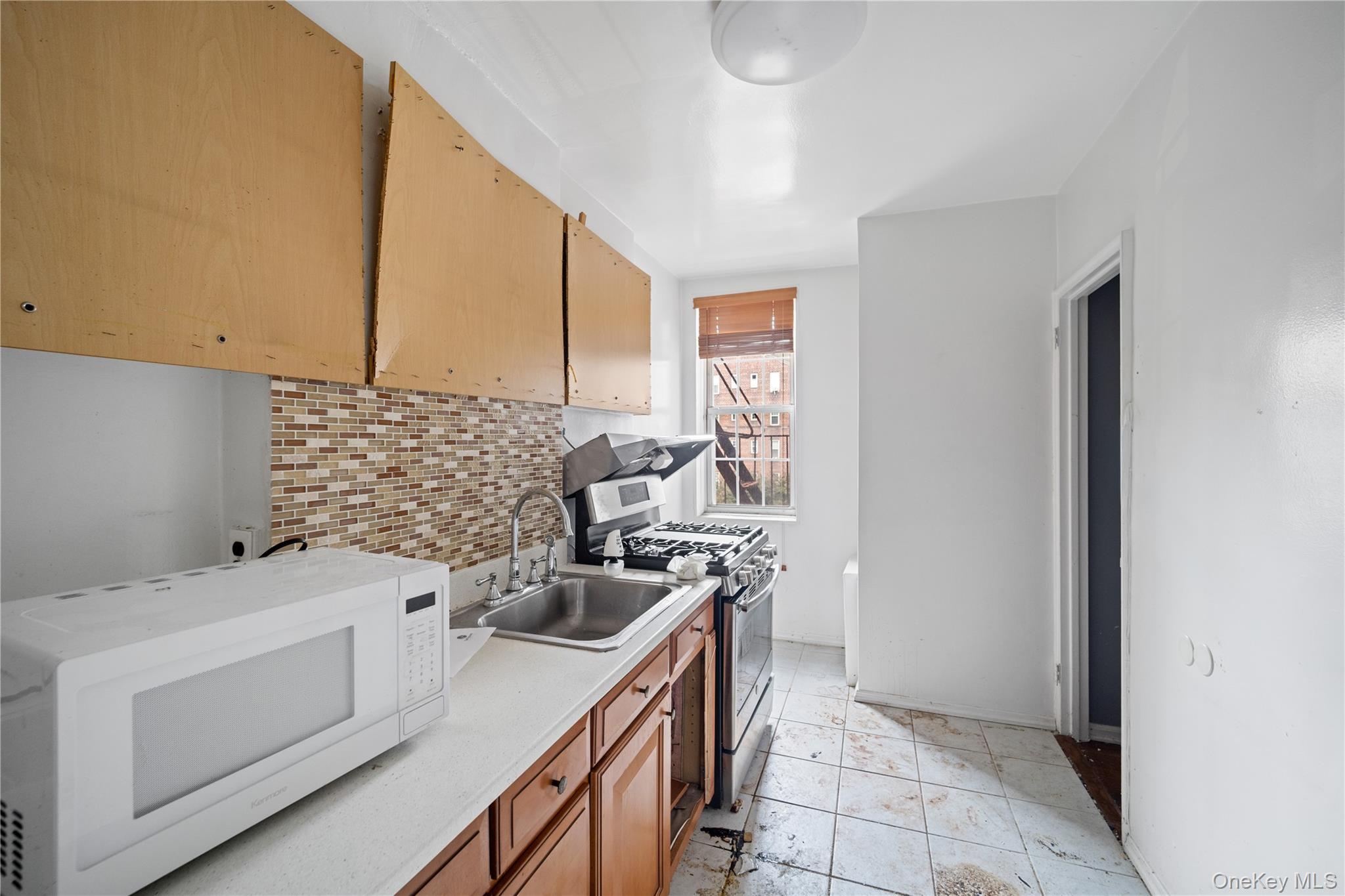 776 Bronx River Road B41 Property Photo 10