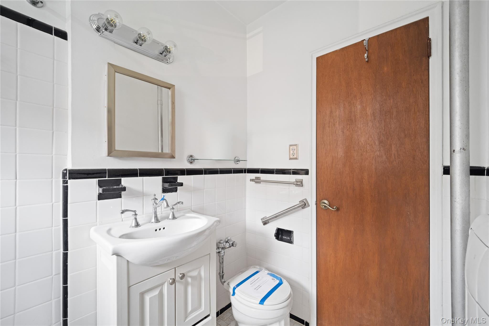 776 Bronx River Road B41 Property Photo 15