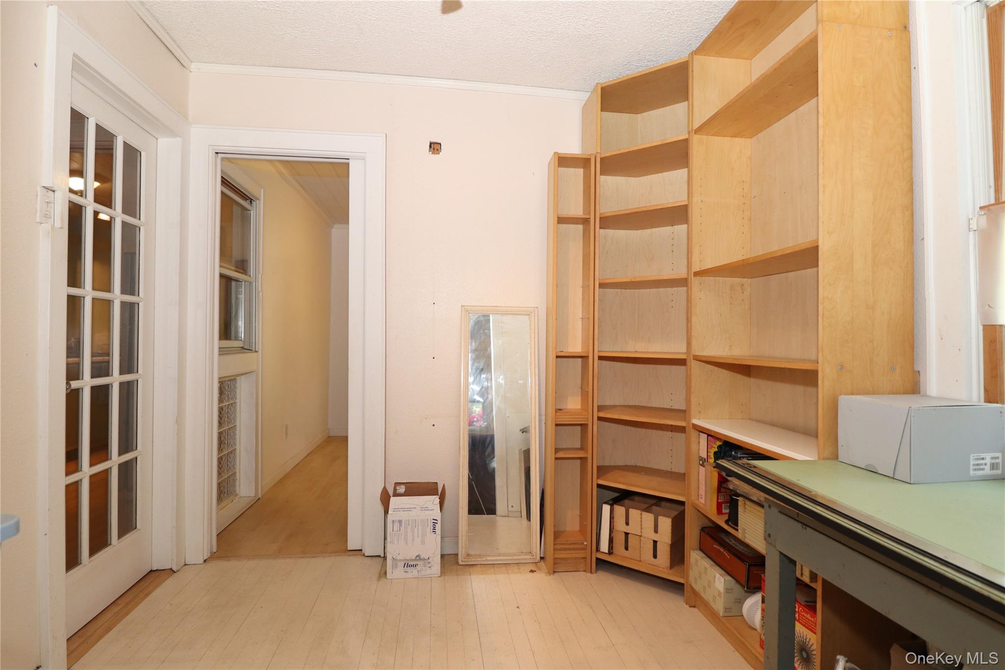 2027 Oakland Avenue Property Photo 13