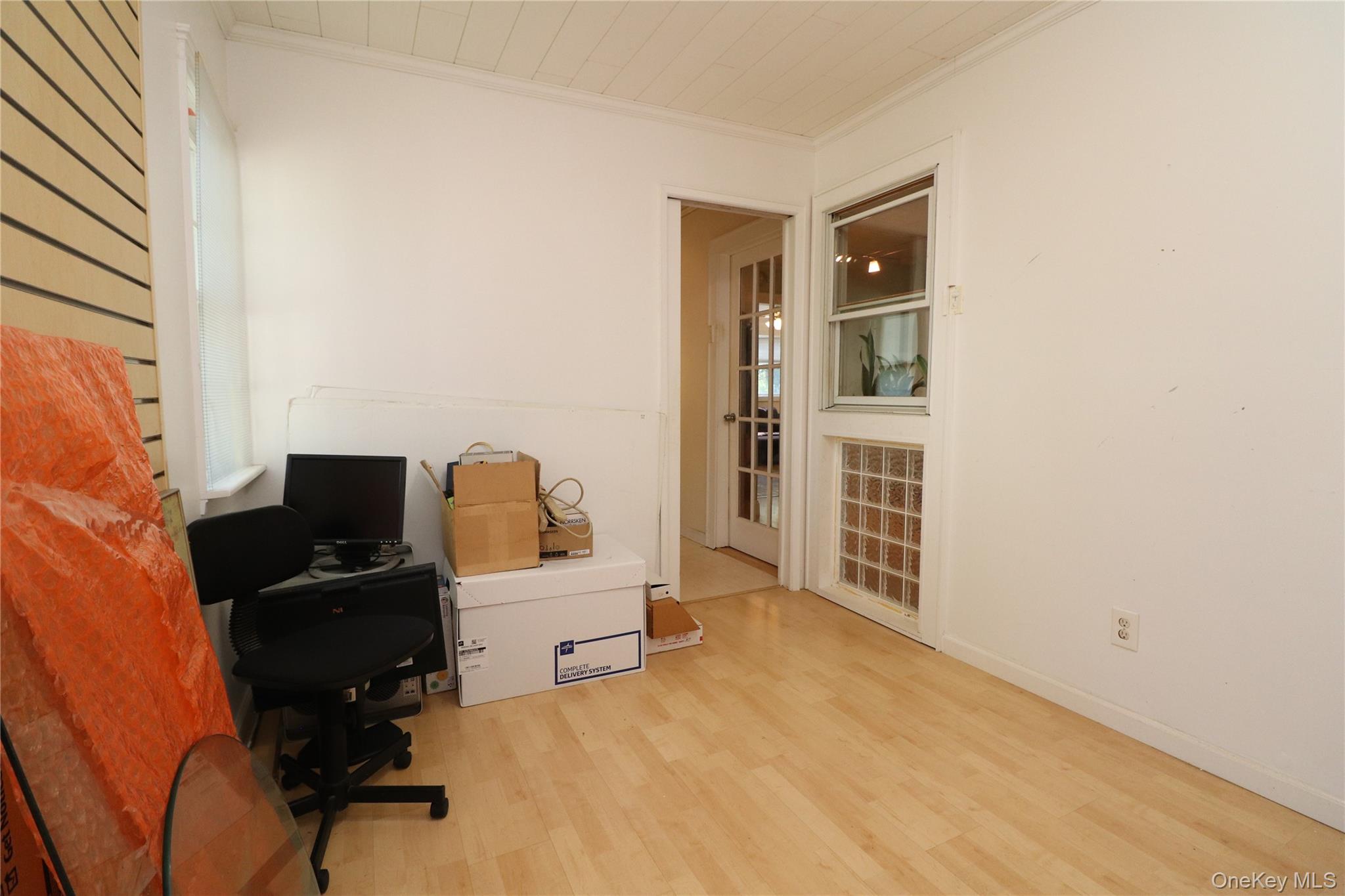 2027 Oakland Avenue Property Photo 15