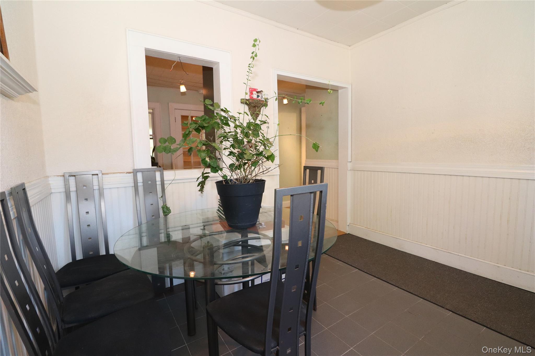2027 Oakland Avenue Property Photo 21
