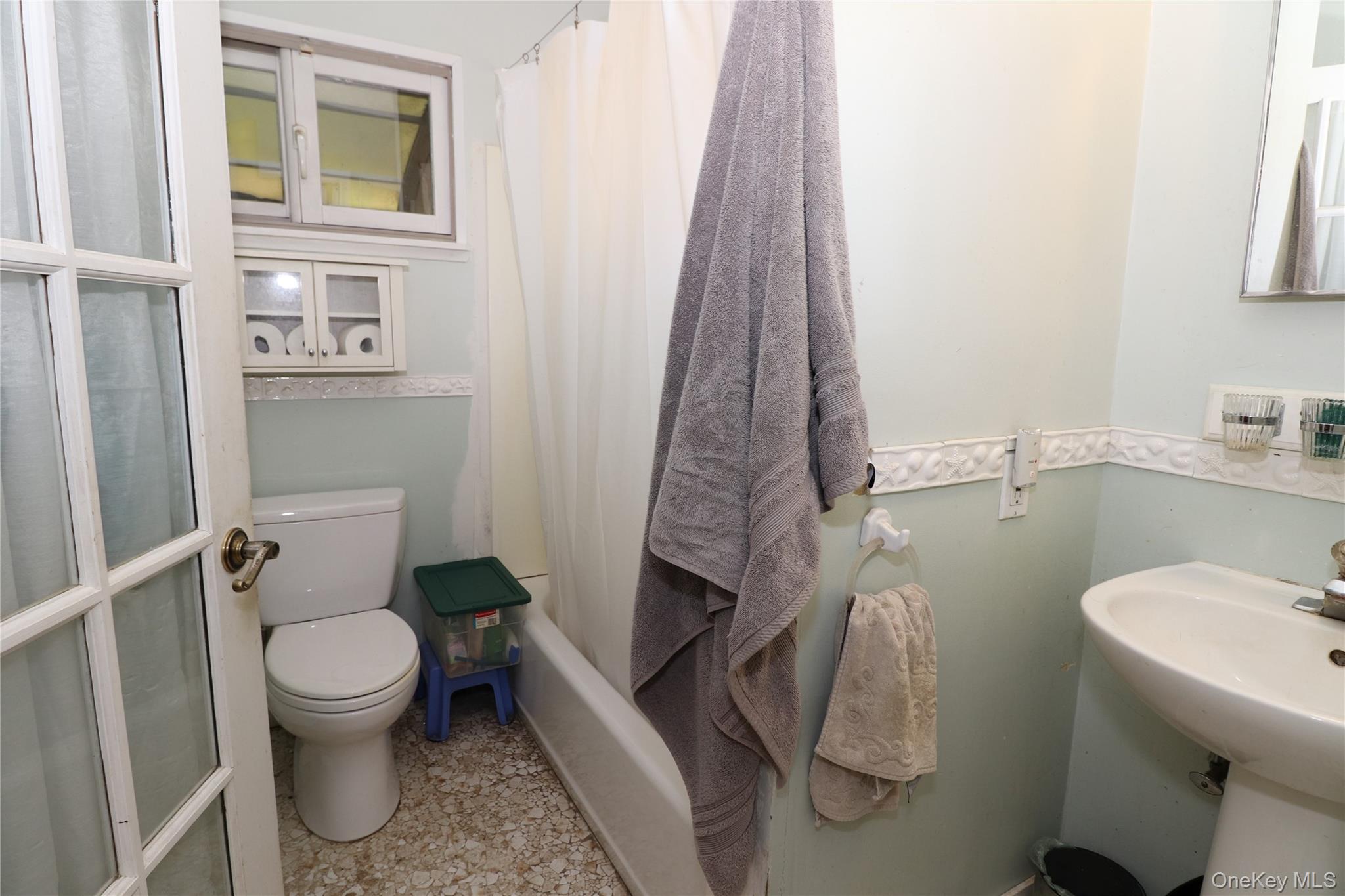 2027 Oakland Avenue Property Photo 23