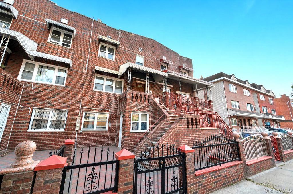 1128 E 84th Street Property Photo 1
