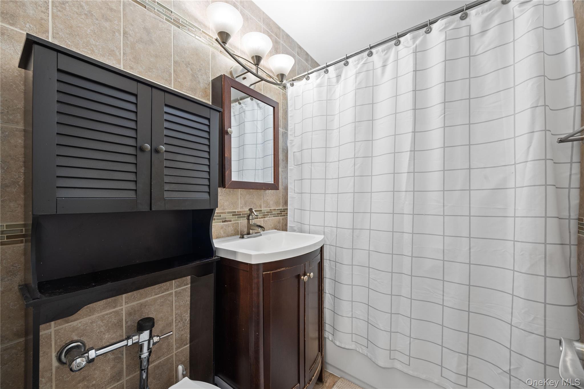 83-20 98 Street 4e Property Photo 20