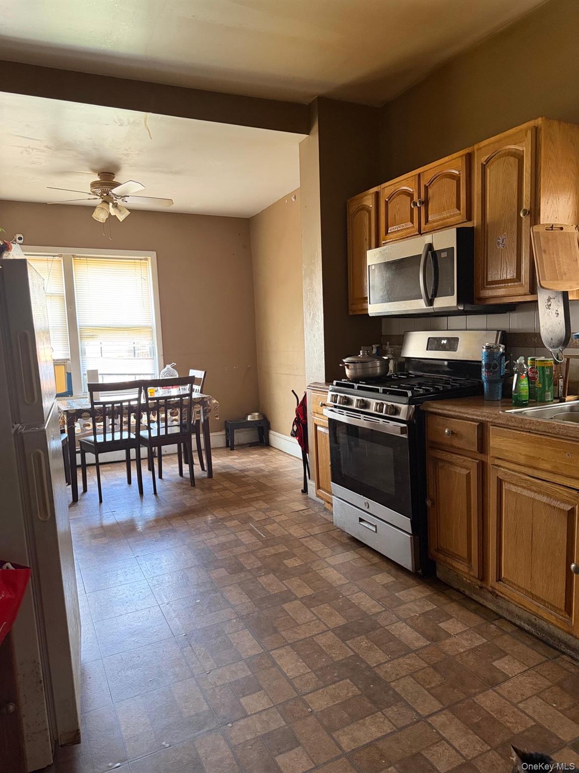 1714 Saint Peters Avenue Property Photo 11