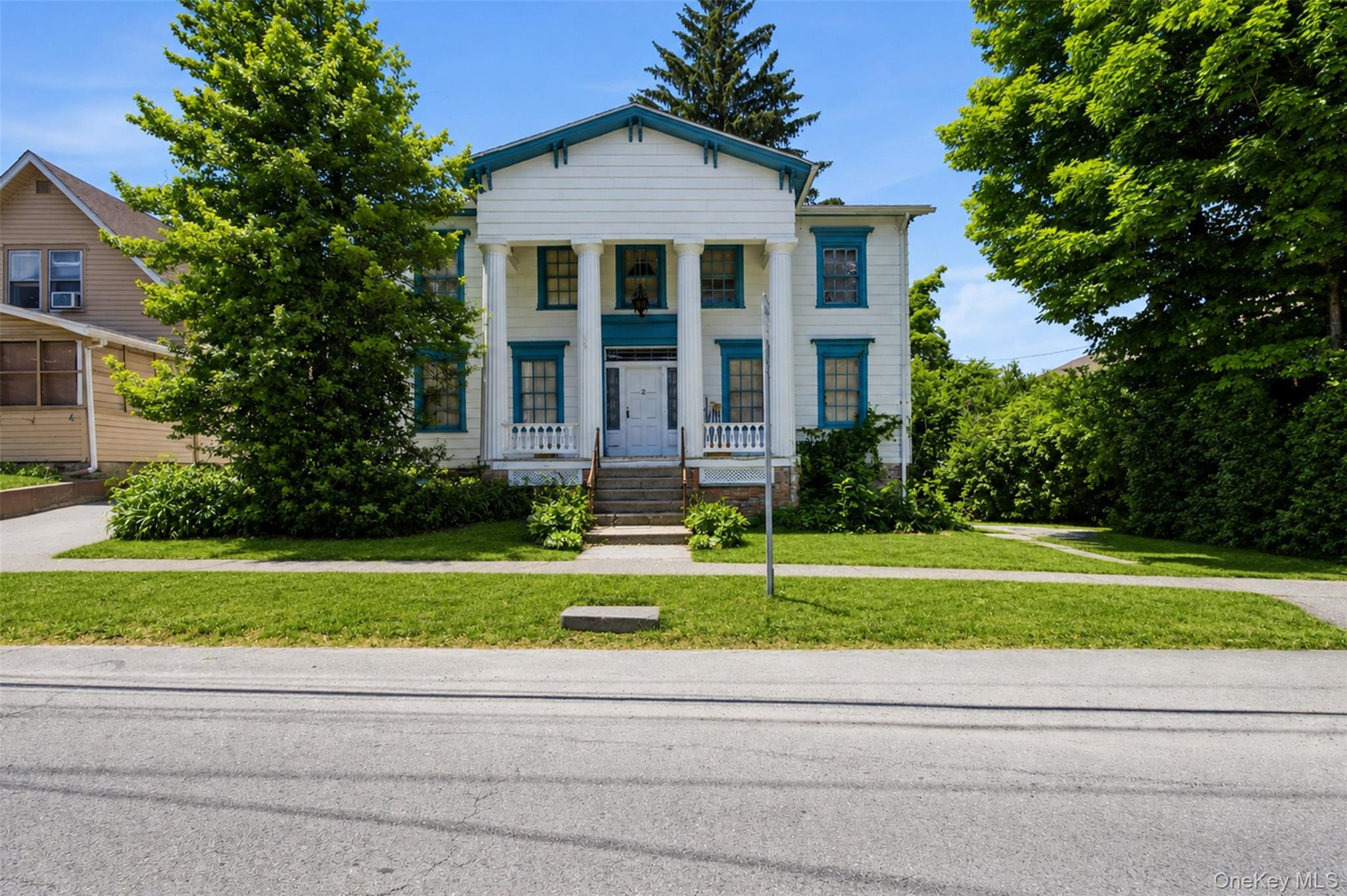 2 Highland Avenue Property Photo 1