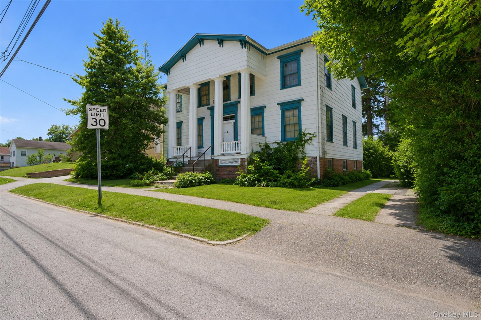 2 Highland Avenue Property Photo 2