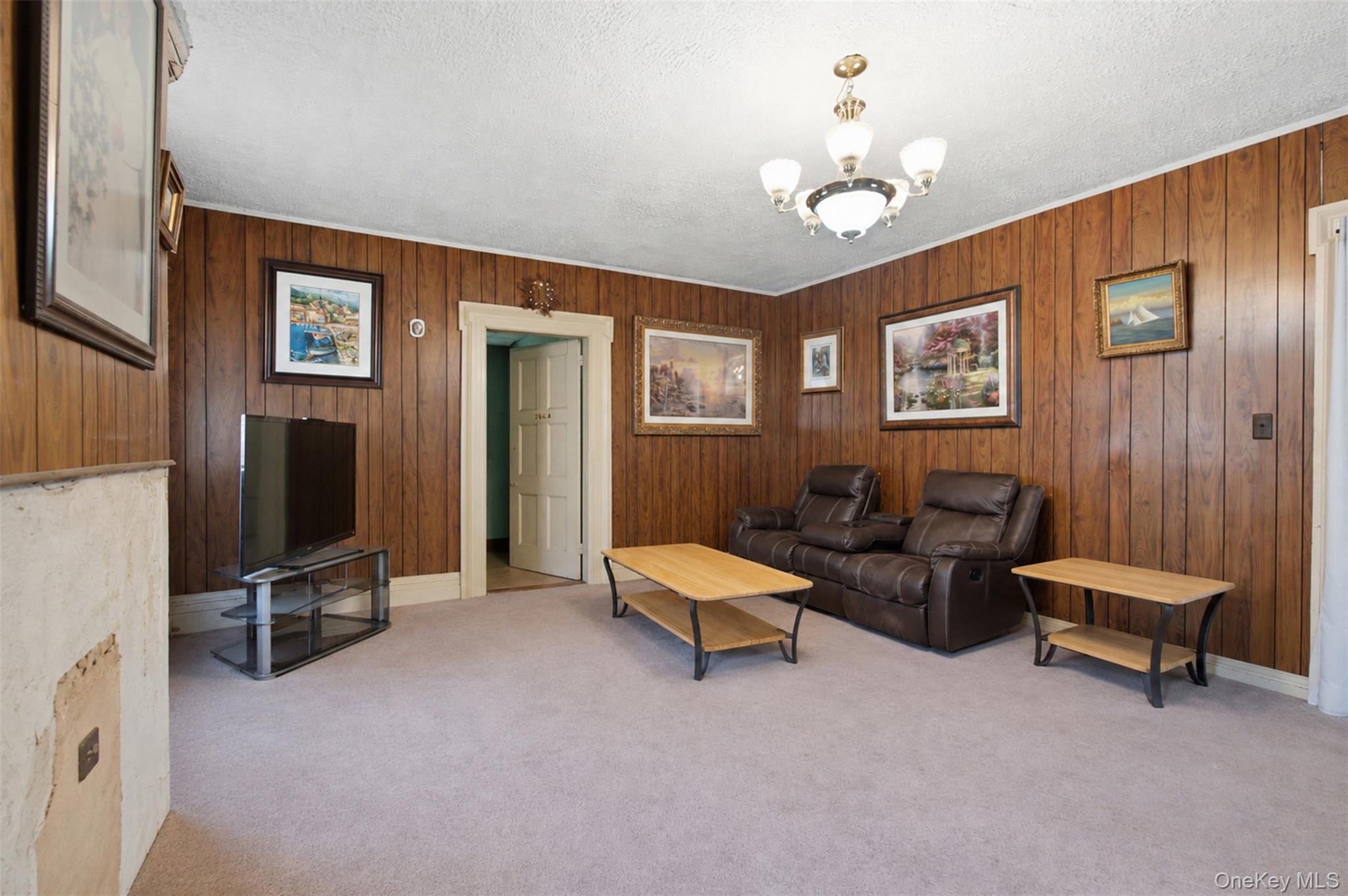 2 Highland Avenue Property Photo 8