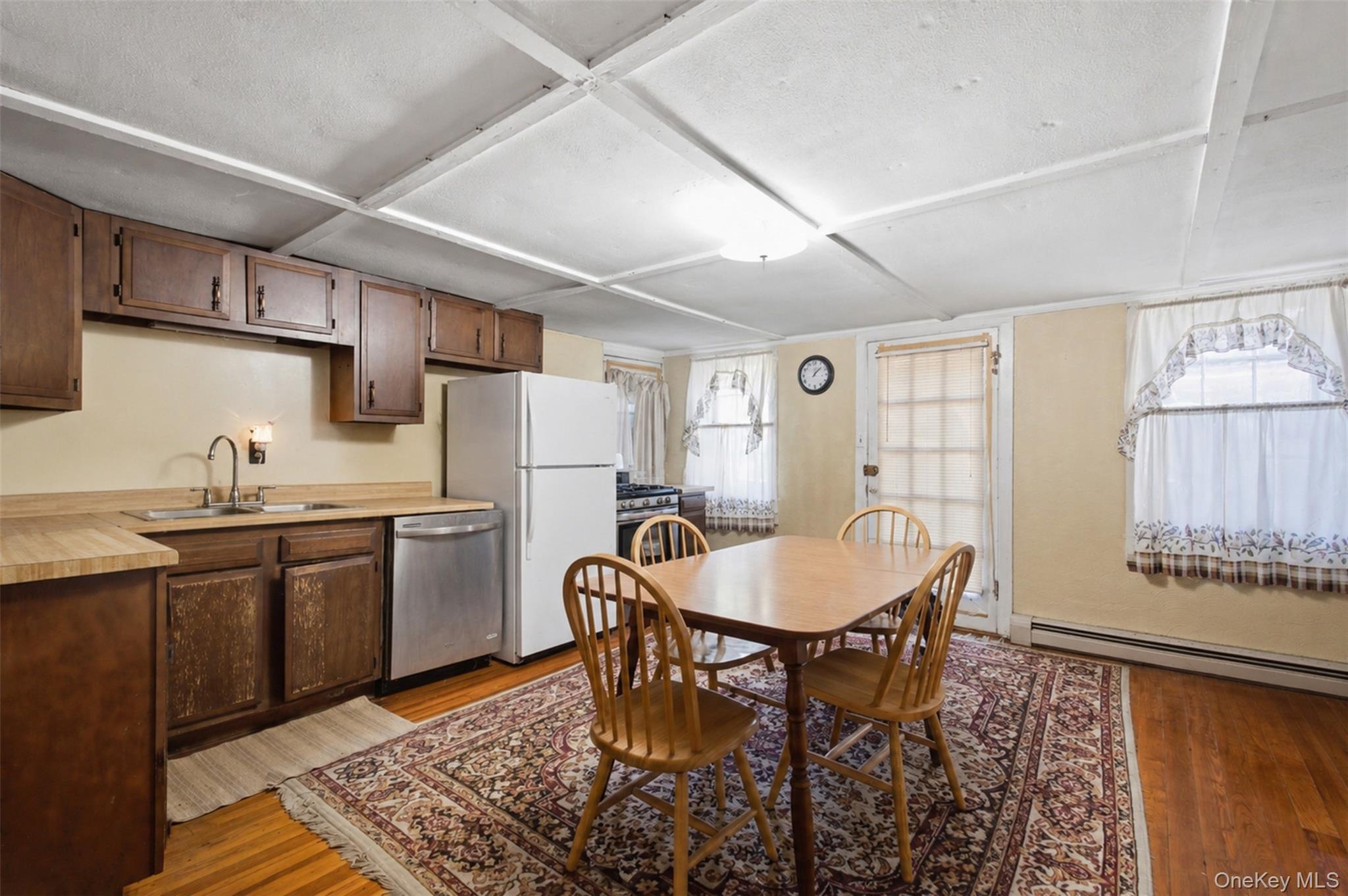 2 Highland Avenue Property Photo 9