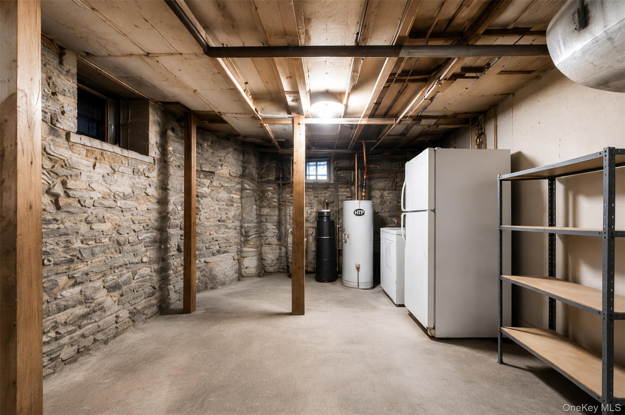2 Highland Avenue Property Photo 23