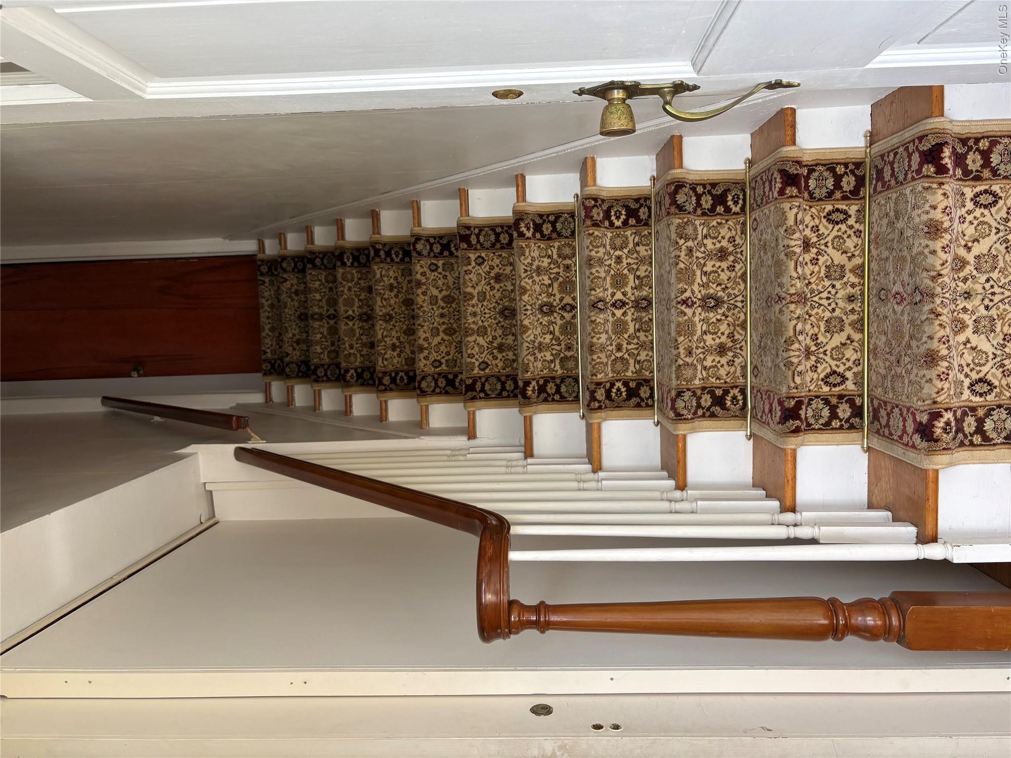 71 Catskill Property Photo 4