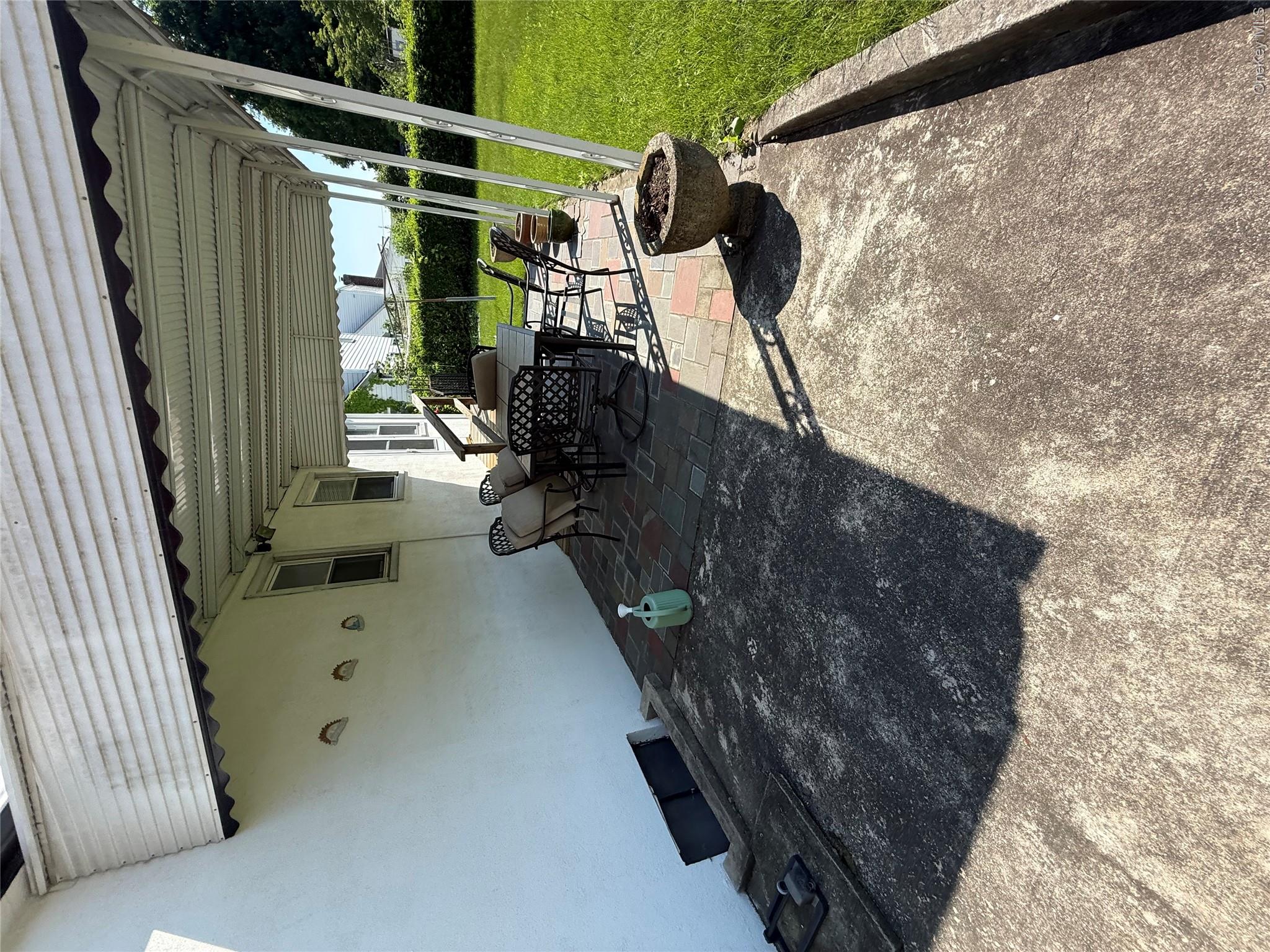 71 Catskill Property Photo 16