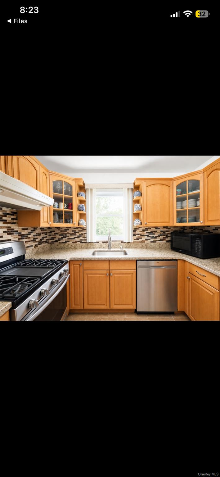 18250 90th Avenue Property Photo 7
