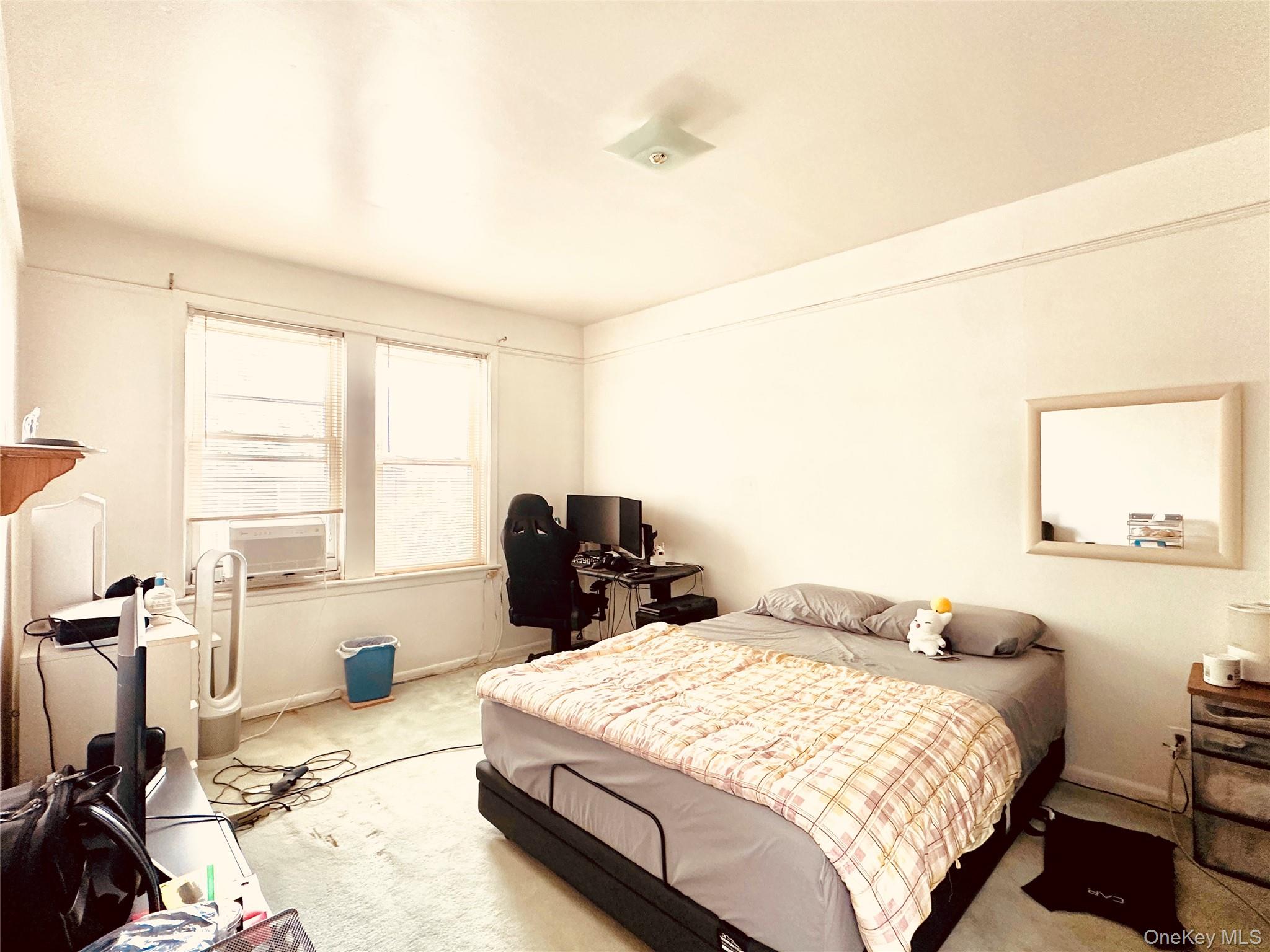 33-33 72nd Street Property Photo 10