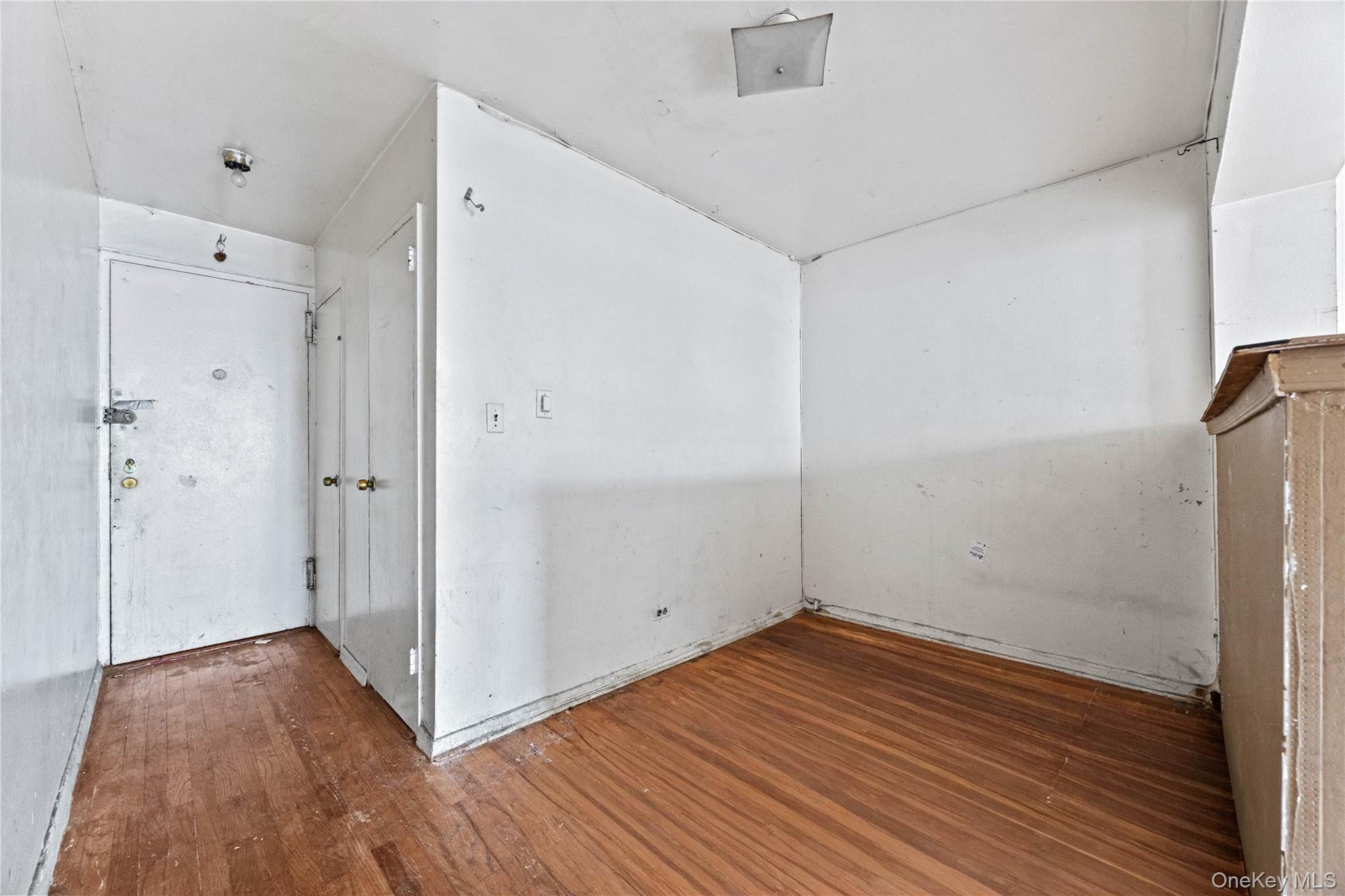 2830 Briggs Avenue 5e Property Photo 4