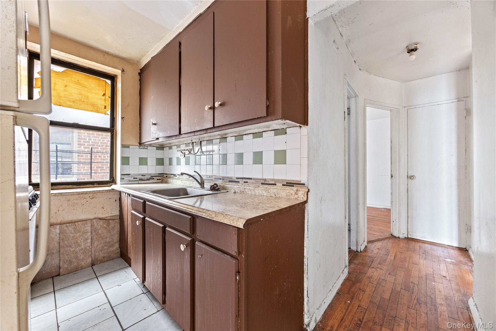 2830 Briggs Avenue 5e Property Photo 12