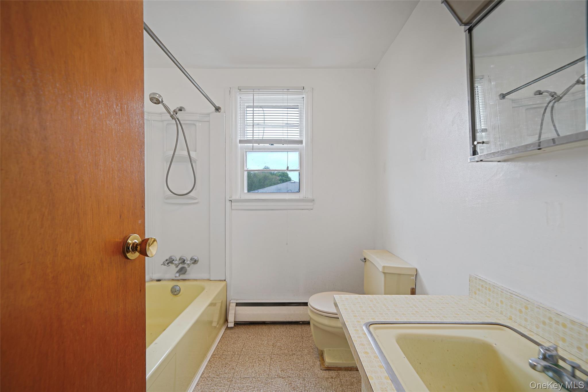 75 Barnum Street Property Photo 20