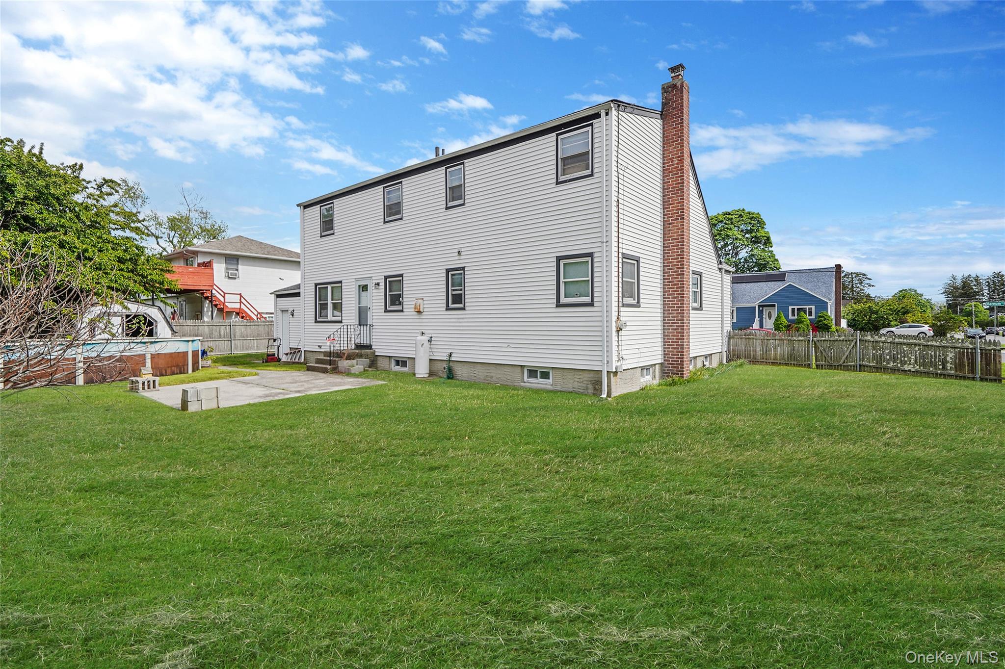 75 Barnum Street Property Photo 29