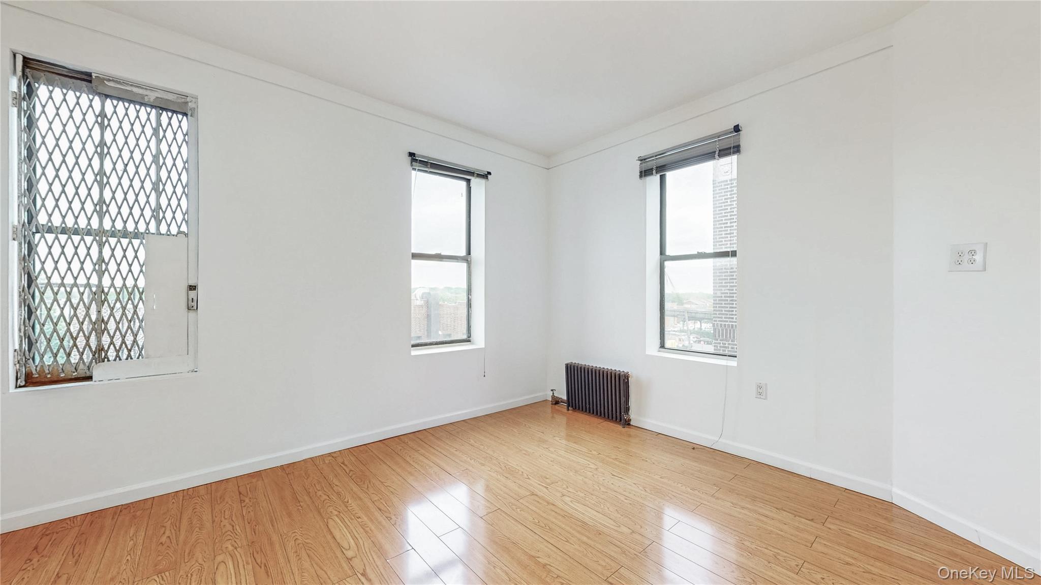 9752 75th Street B41 Property Photo 11