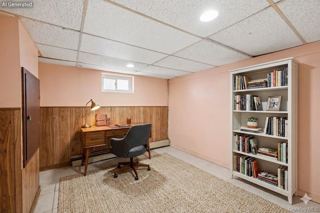 1043 Thomas Avenue Property Photo 12