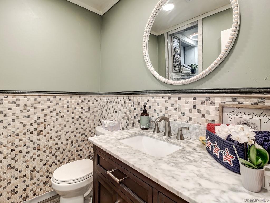 25 Village Cove Property Photo 9