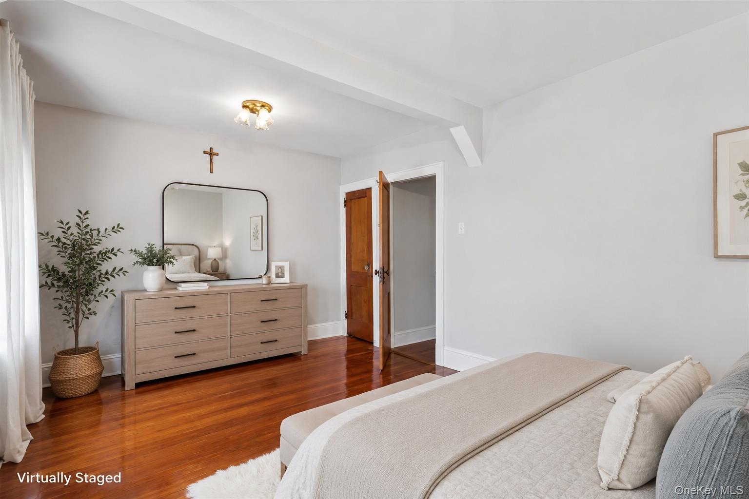 6928 Woodhaven Boulevard Property Photo 17