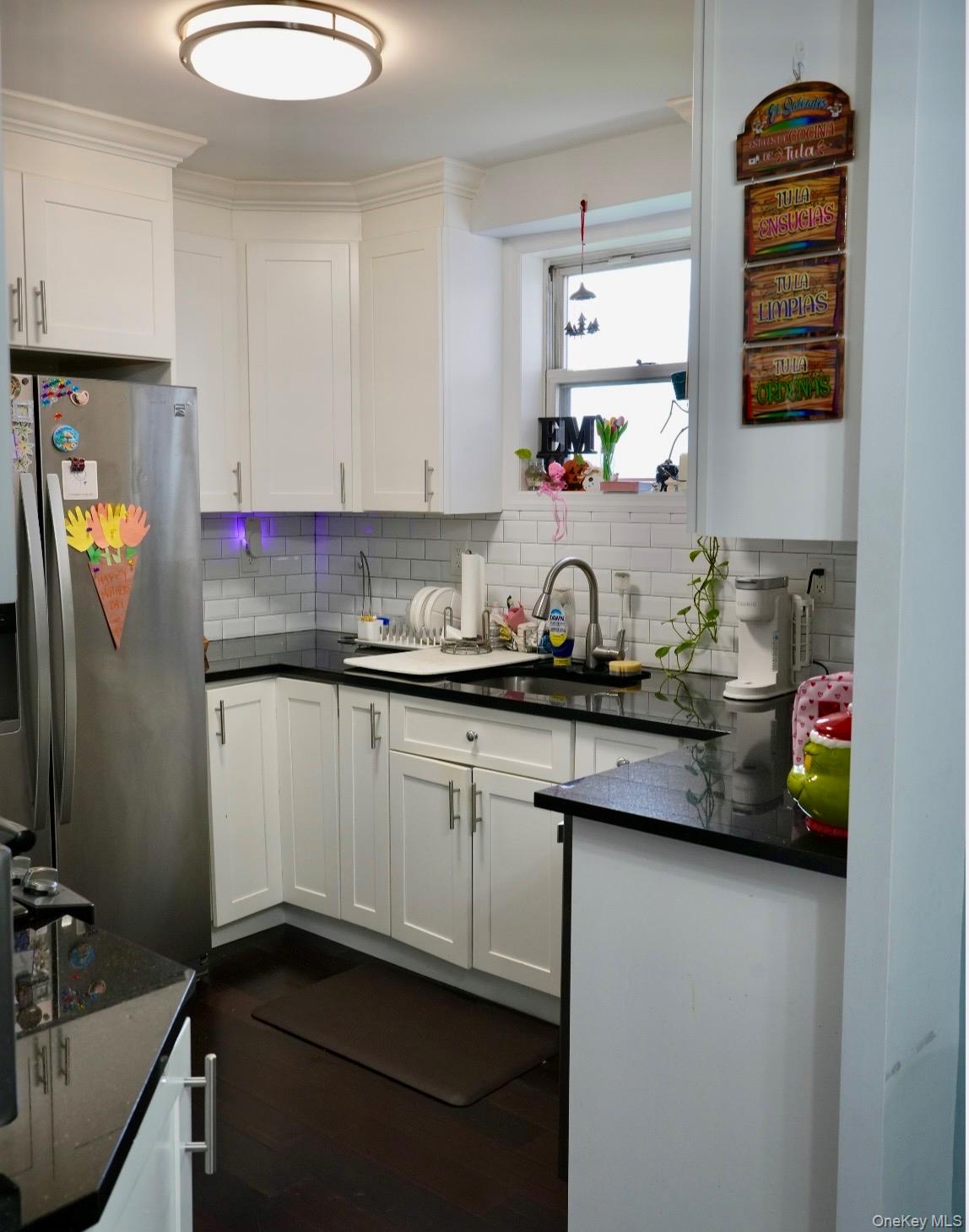 5900 Arlington Avenue 3x Property Photo 5