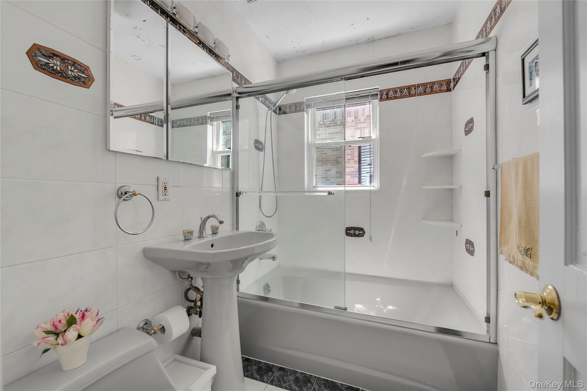 15-38 150th Street Property Photo 14