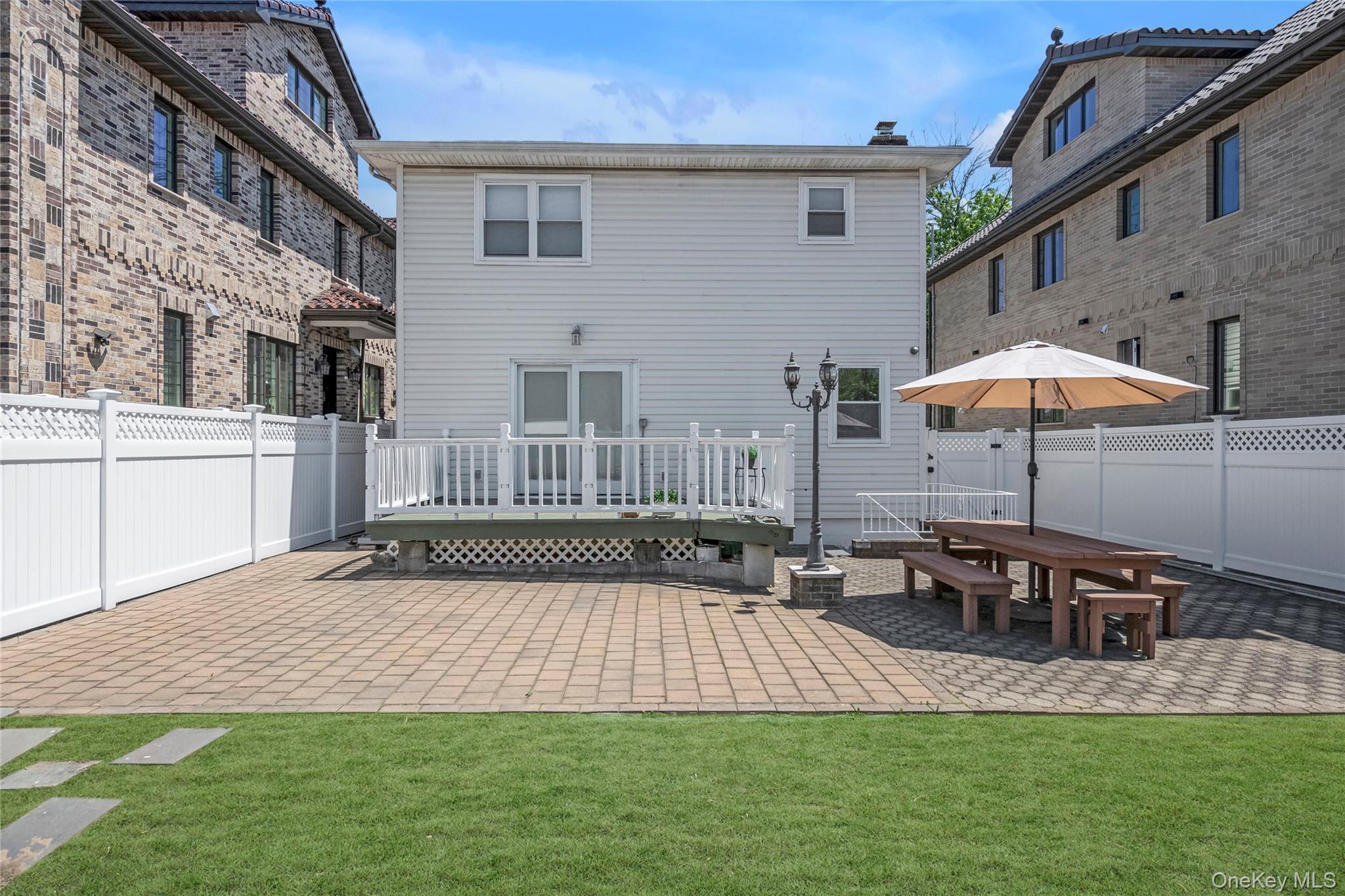 15-38 150th Street Property Photo 18