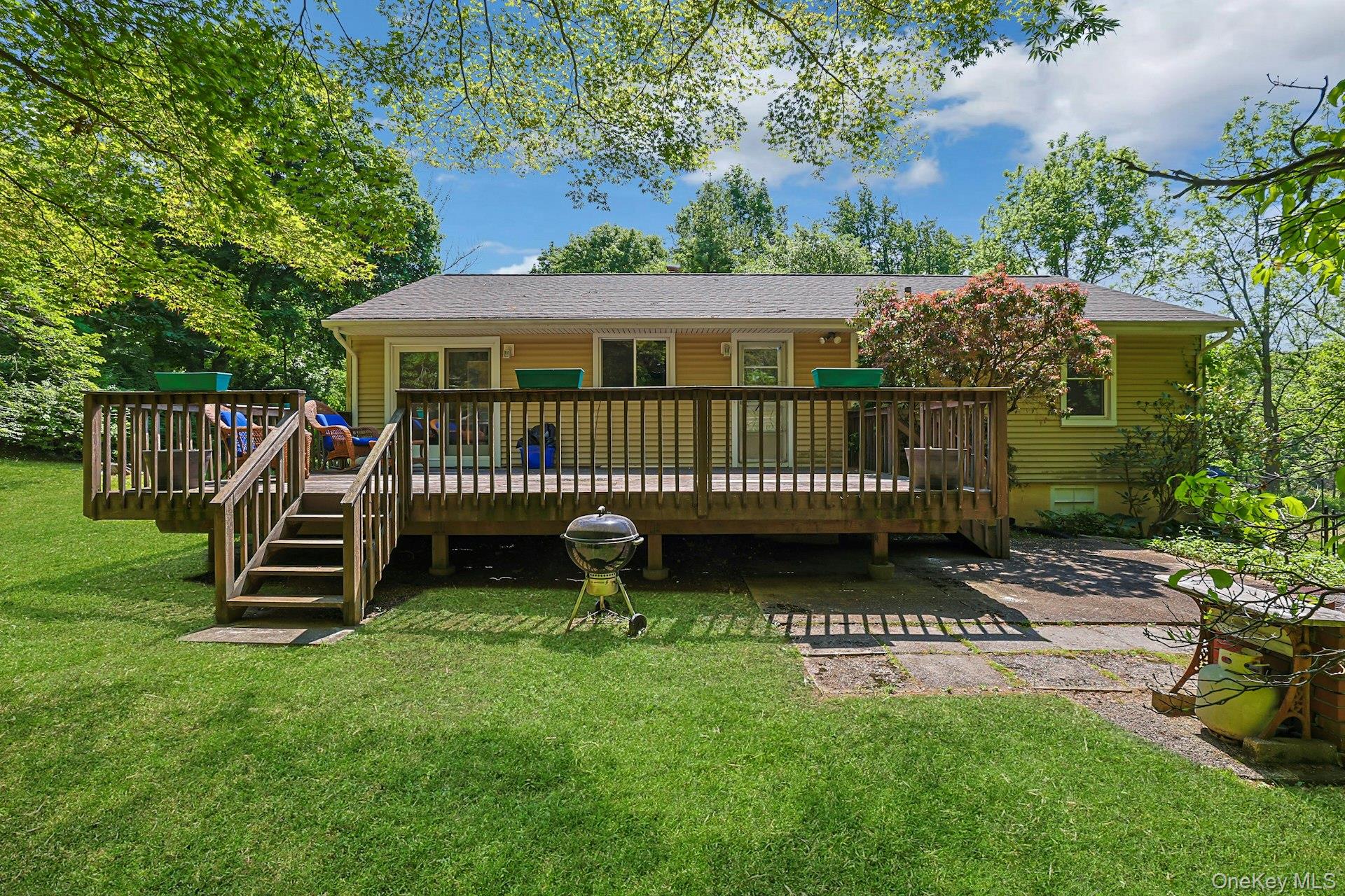 24 Virginia Lane Property Photo 19